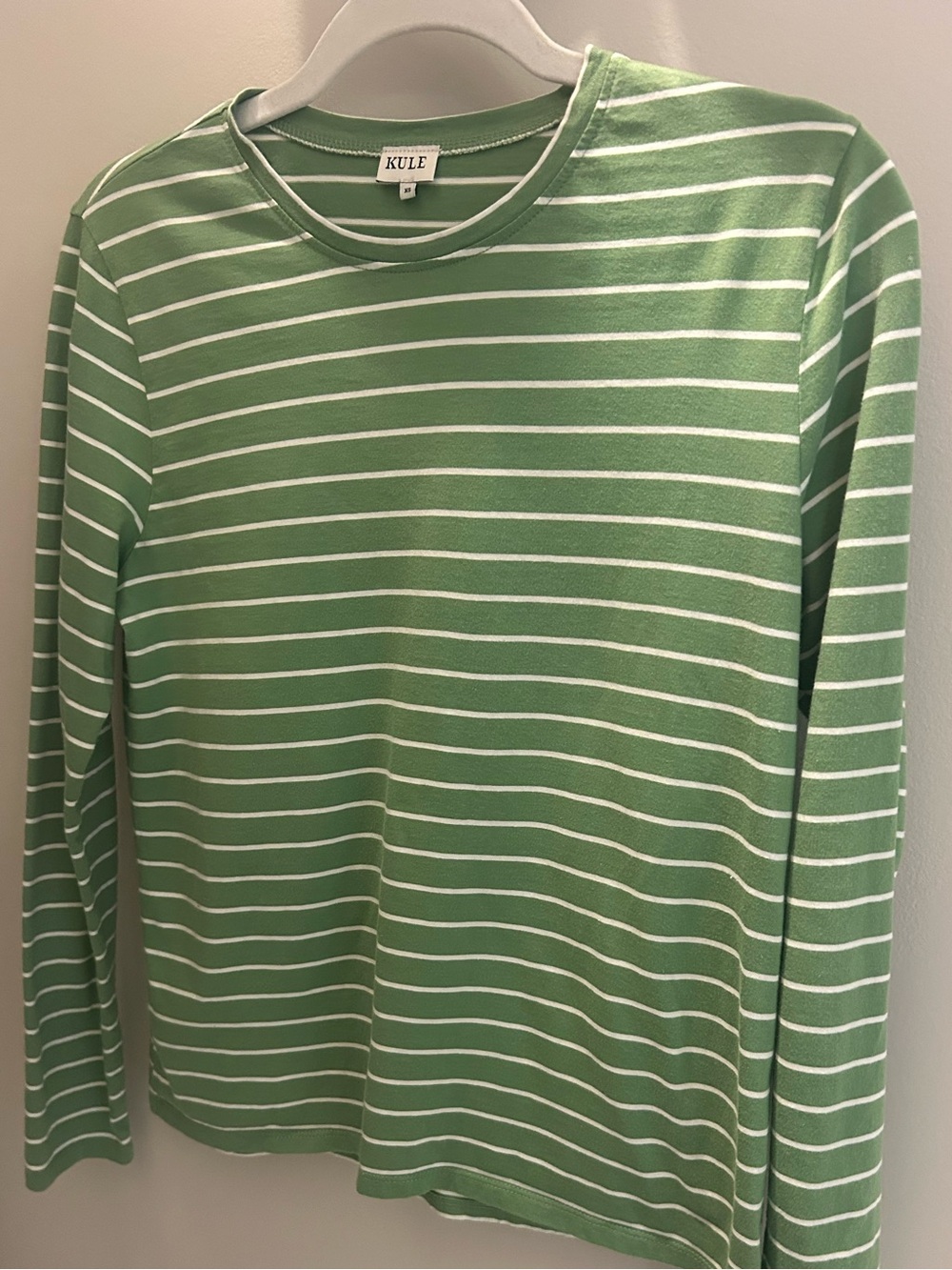 Kule Women’s Green Striped Long-Sleeve Tee